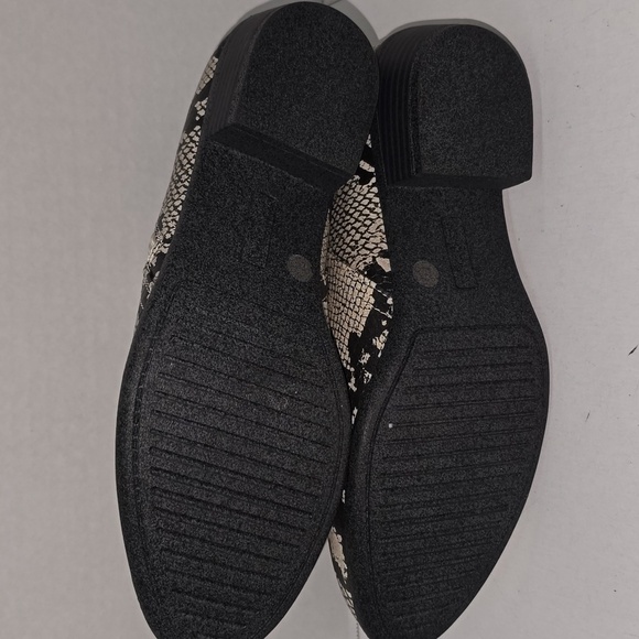 Arizona Jean Co. Galen Ankle Booties Memory Foam Snake Animal Print Size 9.5 - Picture 9 of 16
